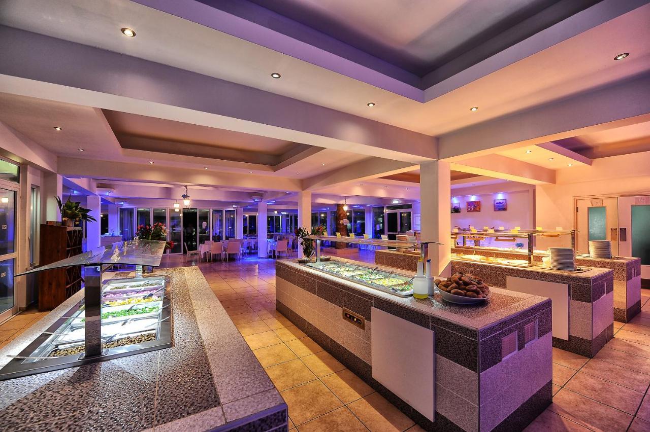 Piere Anne Beach Hotel ไอยานาปา ภายนอก รูปภาพ