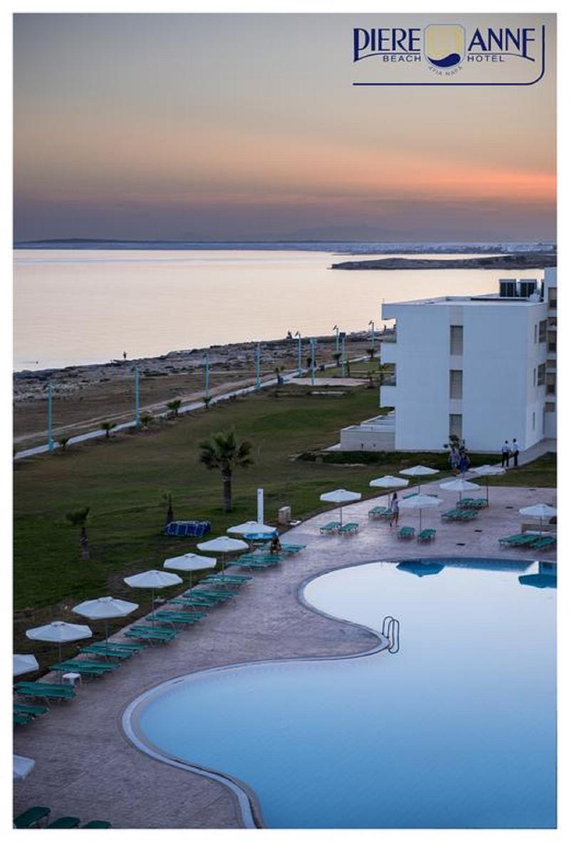 Piere Anne Beach Hotel ไอยานาปา ภายนอก รูปภาพ