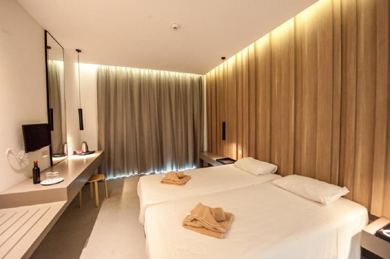 Piere Anne Beach Hotel ไอยานาปา ภายนอก รูปภาพ